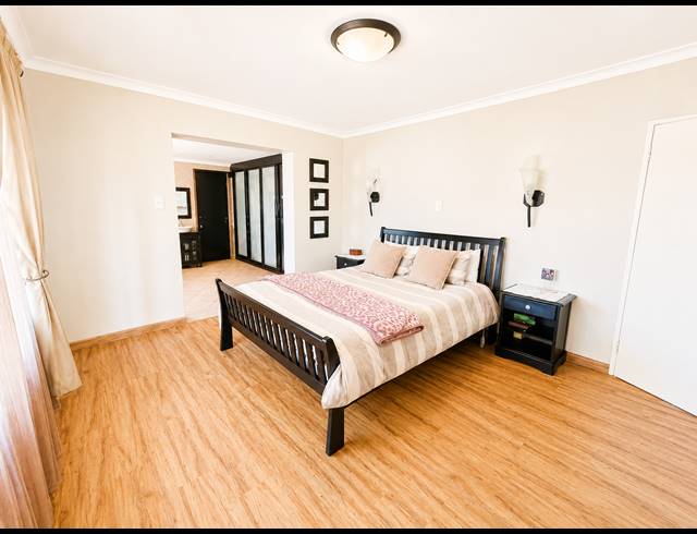 4 BEDROOM FREEHOLD FOR SALE IN MEYERTON CENTRAL